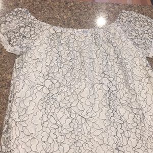 Stem & vine lace white shirt large